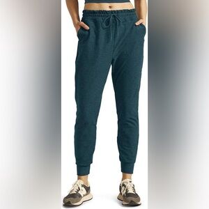 Beyond Yoga Spruce Green Joggers- Medium